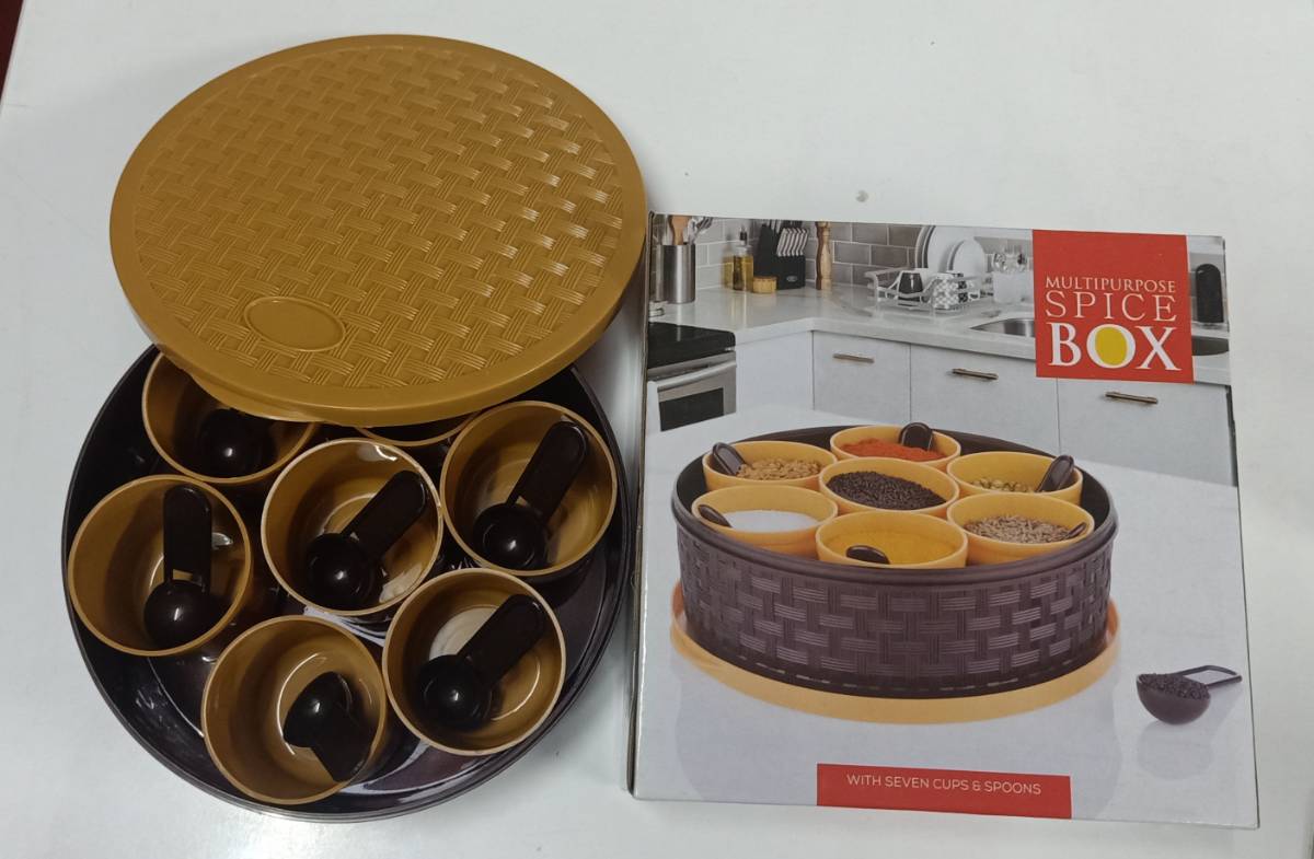 Masala box ( 7pcs with 7 spoons )